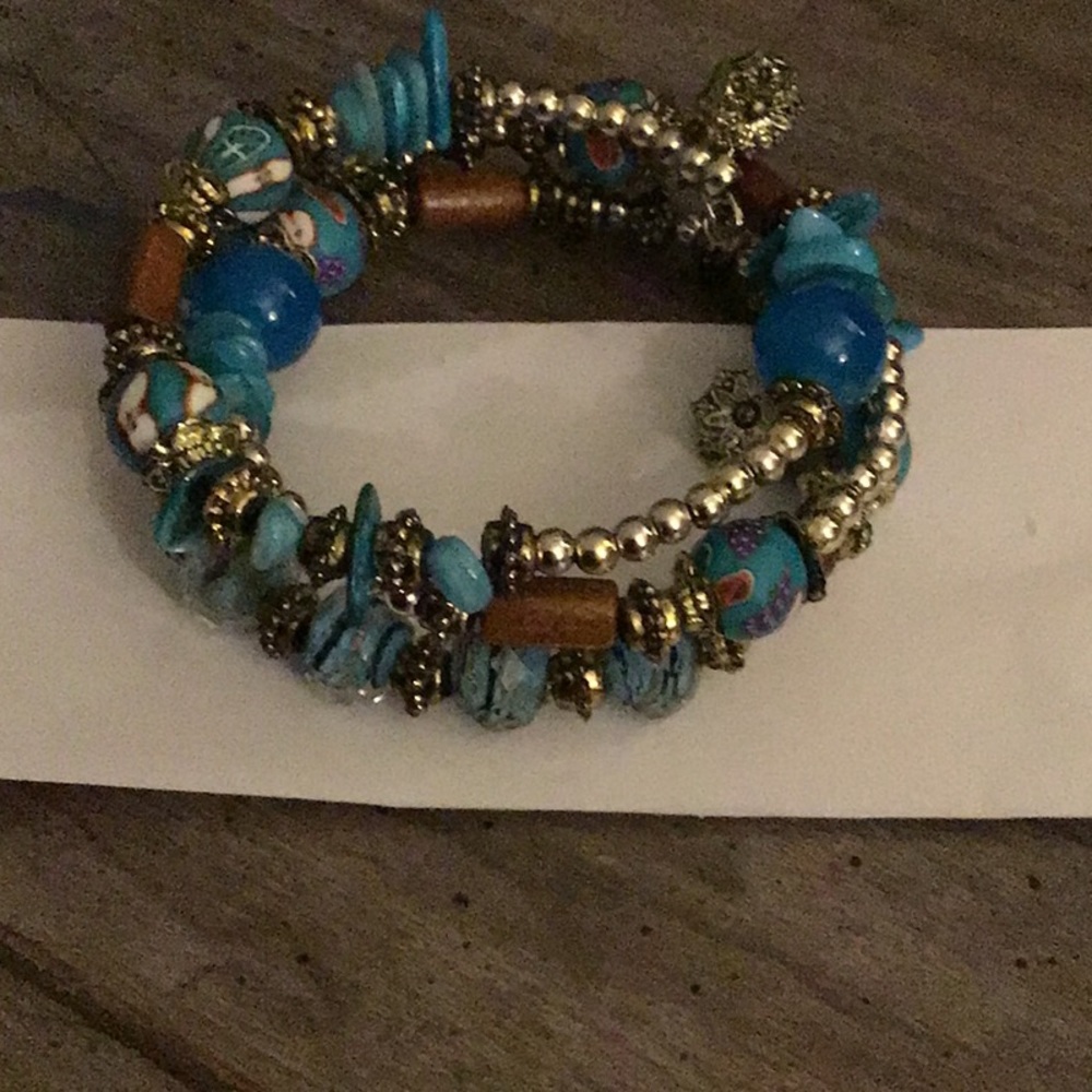 Bracelet